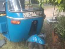 Bajaj 2stook 2004 Three Wheel