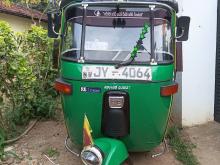 Bajaj 2storck 2004 Three Wheel