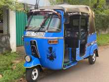 Bajaj 2 Stroke 2005 Three Wheel