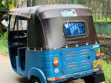https://riyasewana.com/uploads/bajaj-2storck-2713355622782.jpg