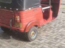 https://riyasewana.com/uploads/bajaj-2stork-13811584802.jpg