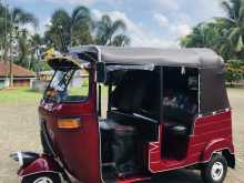 https://riyasewana.com/uploads/bajaj-2stork-1511252322372.jpg