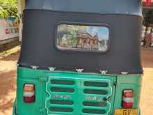 https://riyasewana.com/uploads/bajaj-2stork-16743344372.jpg