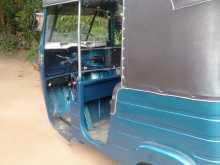 https://riyasewana.com/uploads/bajaj-2stork-1998-1710401512763.jpg