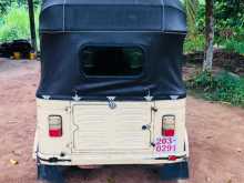 https://riyasewana.com/uploads/bajaj-2stork-1998-312052512044.jpg