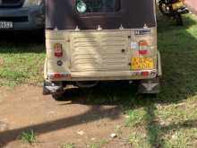 https://riyasewana.com/uploads/bajaj-2stork-2002-2512141612572.jpg