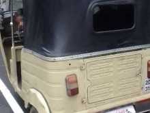 https://riyasewana.com/uploads/bajaj-2stork-271146114832.jpg