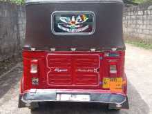 https://riyasewana.com/uploads/bajaj-2stork-311231504352.jpg