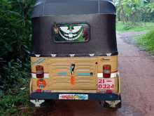 https://riyasewana.com/uploads/bajaj-2stork-5958464693.jpg