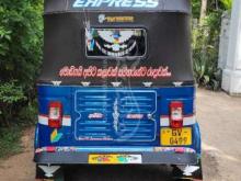 https://riyasewana.com/uploads/bajaj-2stork-6150411489259.jpg