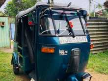 Bajaj 2 Stroke 2004 Three Wheel