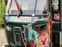 Bajaj 2storke 2004 Three Wheel