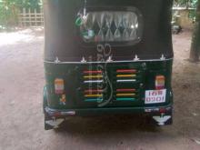 https://riyasewana.com/uploads/bajaj-2stroc-410410944536.jpg
