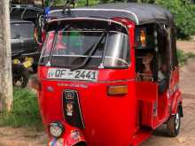https://riyasewana.com/uploads/bajaj-2strock-112012054713.jpg