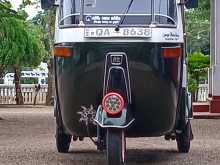 https://riyasewana.com/uploads/bajaj-2strock-2005-217133912482.jpg