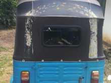 Bajaj 2strock 2006 Three Wheel