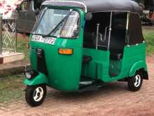 https://riyasewana.com/uploads/bajaj-2strock-201826344402.jpg