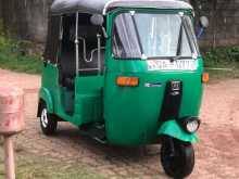 Bajaj 2 Stroke 2005 Three Wheel