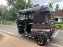 https://riyasewana.com/uploads/bajaj-2strocke-2005-1821450012222.jpg