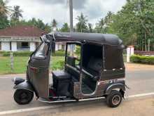 https://riyasewana.com/uploads/bajaj-2strocke-2005-1821450012944.jpg