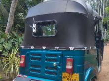 https://riyasewana.com/uploads/bajaj-2strok-11042396555.jpg