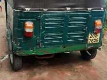 https://riyasewana.com/uploads/bajaj-2strok-151150184363.jpg