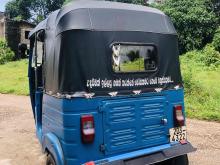 https://riyasewana.com/uploads/bajaj-2strok-1613164324632.jpg