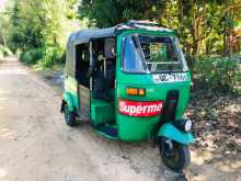 Bajaj 2 Stroke 2005 Three Wheel