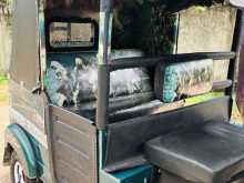 https://riyasewana.com/uploads/bajaj-2strok-2314441522703.jpg