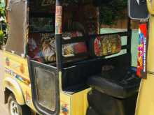 https://riyasewana.com/uploads/bajaj-2strok-241057574252.jpg