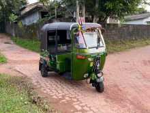 Bajaj 2 Stroke 2006 Three Wheel