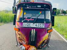 Bajaj 2 Stroke 2006 Three Wheel