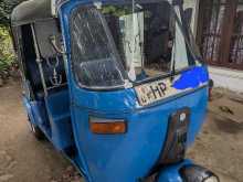 https://riyasewana.com/uploads/bajaj-2stroke-11411354122.jpg