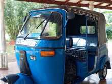 https://riyasewana.com/uploads/bajaj-2stroke-132148334282.jpg
