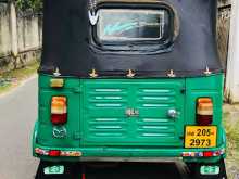 https://riyasewana.com/uploads/bajaj-2stroke-16758274743.jpg