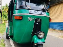 https://riyasewana.com/uploads/bajaj-2stroke-16759146986.jpg