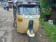 Bajaj 2 Stroke 2005 Three Wheel