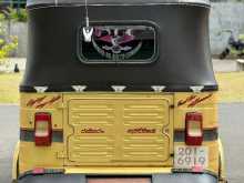https://riyasewana.com/uploads/bajaj-2stroke-181357284422.jpg