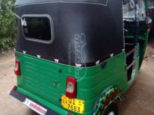 https://riyasewana.com/uploads/bajaj-2stroke-18145750458277.jpg