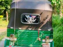 https://riyasewana.com/uploads/bajaj-2stroke-1996-1414214612472.jpg