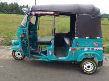 https://riyasewana.com/uploads/bajaj-2stroke-1996-1512035512934.jpg