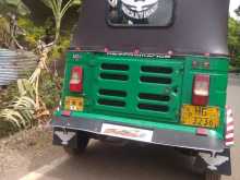 https://riyasewana.com/uploads/bajaj-2stroke-20032004122.jpg