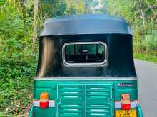 https://riyasewana.com/uploads/bajaj-2stroke-2004-69565312802.jpg