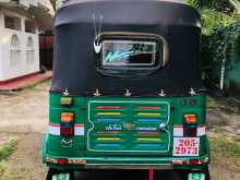 https://riyasewana.com/uploads/bajaj-2stroke-201830324013.jpg