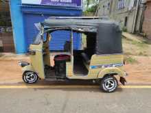 https://riyasewana.com/uploads/bajaj-2stroke-25224474752.jpg