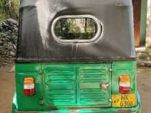 https://riyasewana.com/uploads/bajaj-2stroke-28856504152.jpg