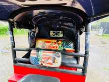 https://riyasewana.com/uploads/bajaj-2stroke-301611014552.jpg