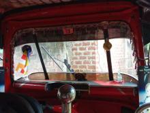 https://riyasewana.com/uploads/bajaj-2stroke-301939406415.jpg