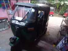 https://riyasewana.com/uploads/bajaj-2stroke-41641354712.jpg