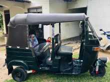 https://riyasewana.com/uploads/bajaj-3-vill-1517422522943.jpg